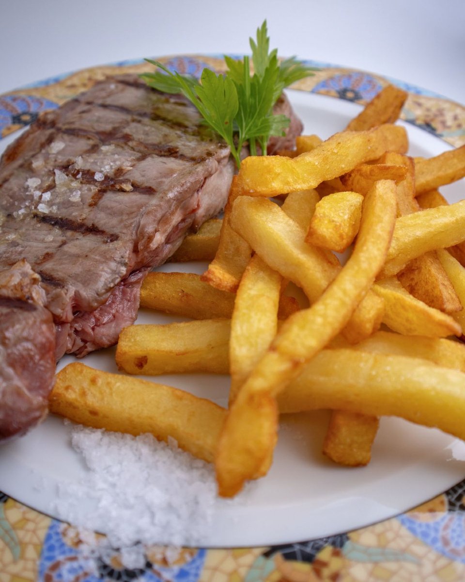 Entrecot a la brasa amb patates